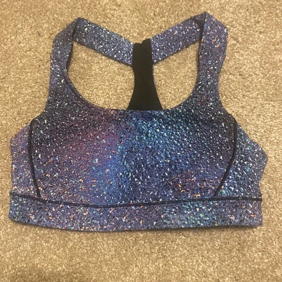 Lululemon sports bra - Picture 1 of 2